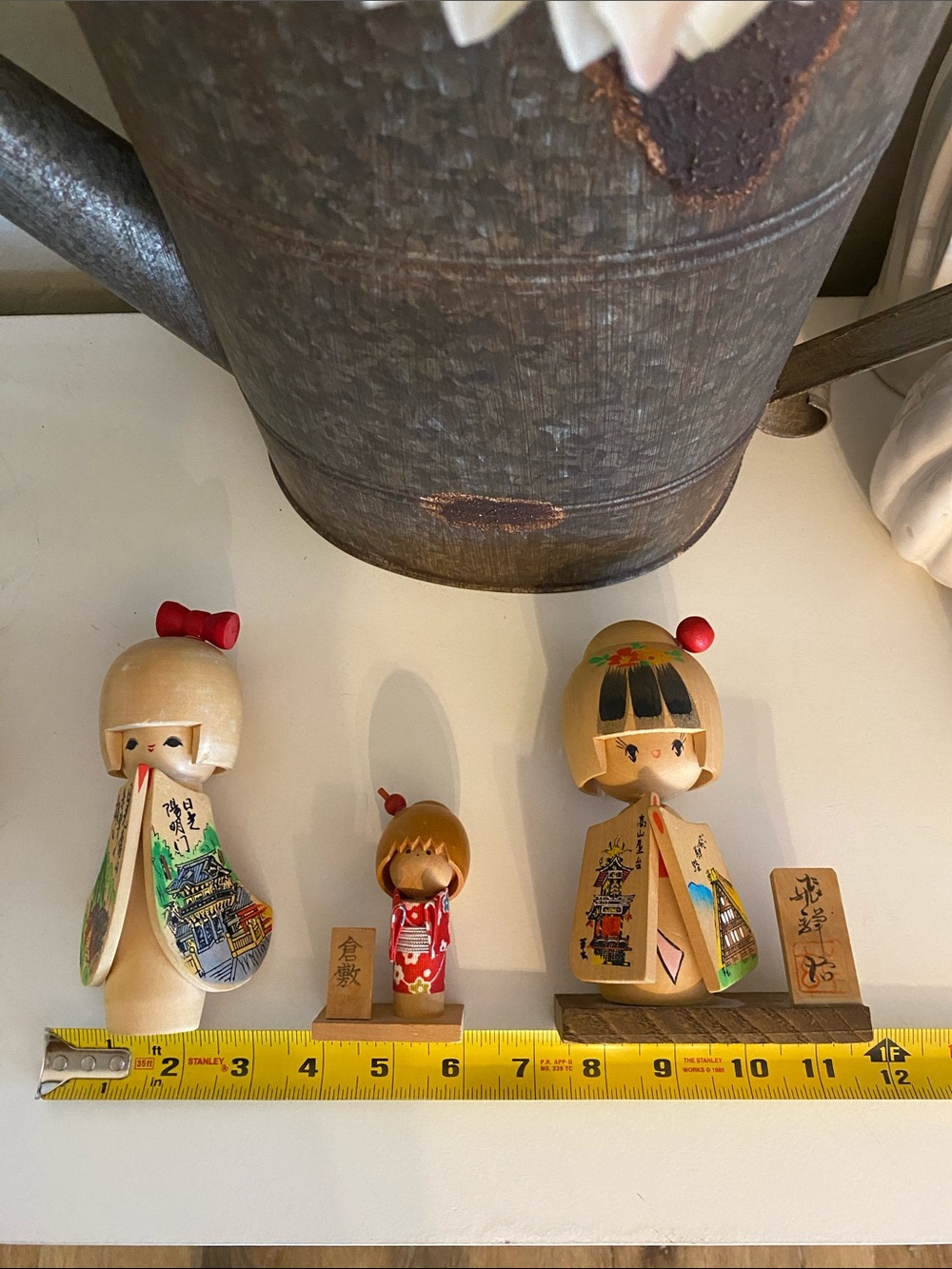 Hand-Painted Vintage Japanese Kokeshi Dolls - Natural Wood & Red Accents - Picture 7 of 7